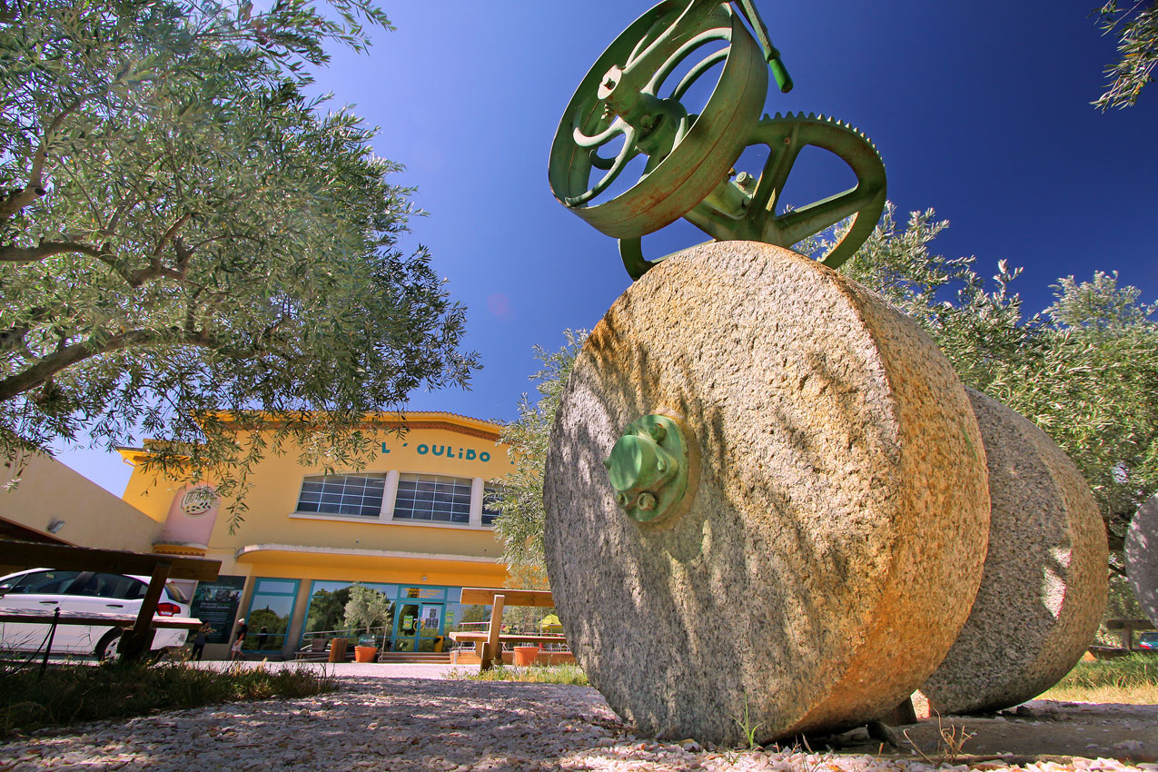 르올리보 전통 착유 맷돌